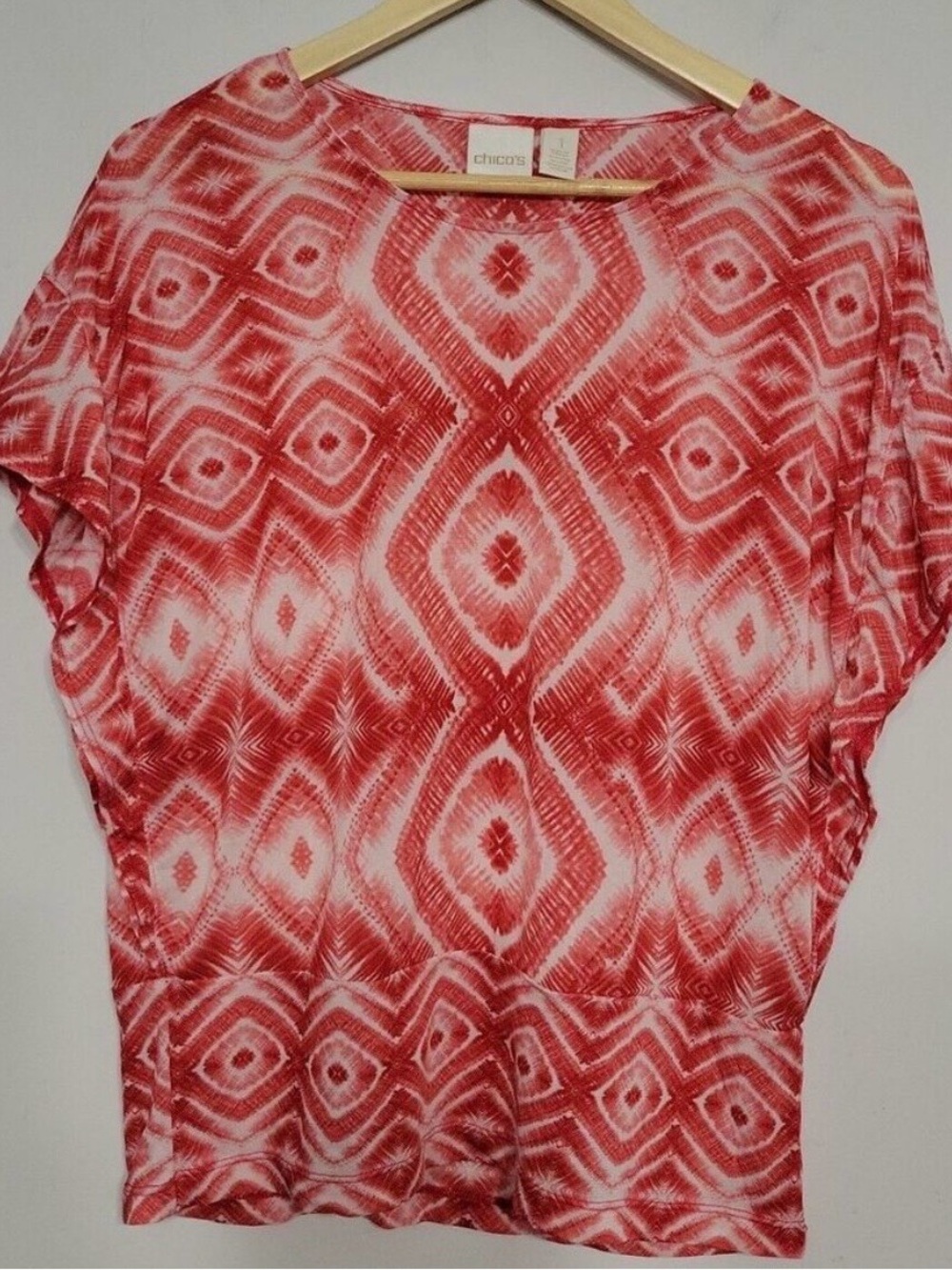 Chico's Red and White Geometric Short-Sleeve Top